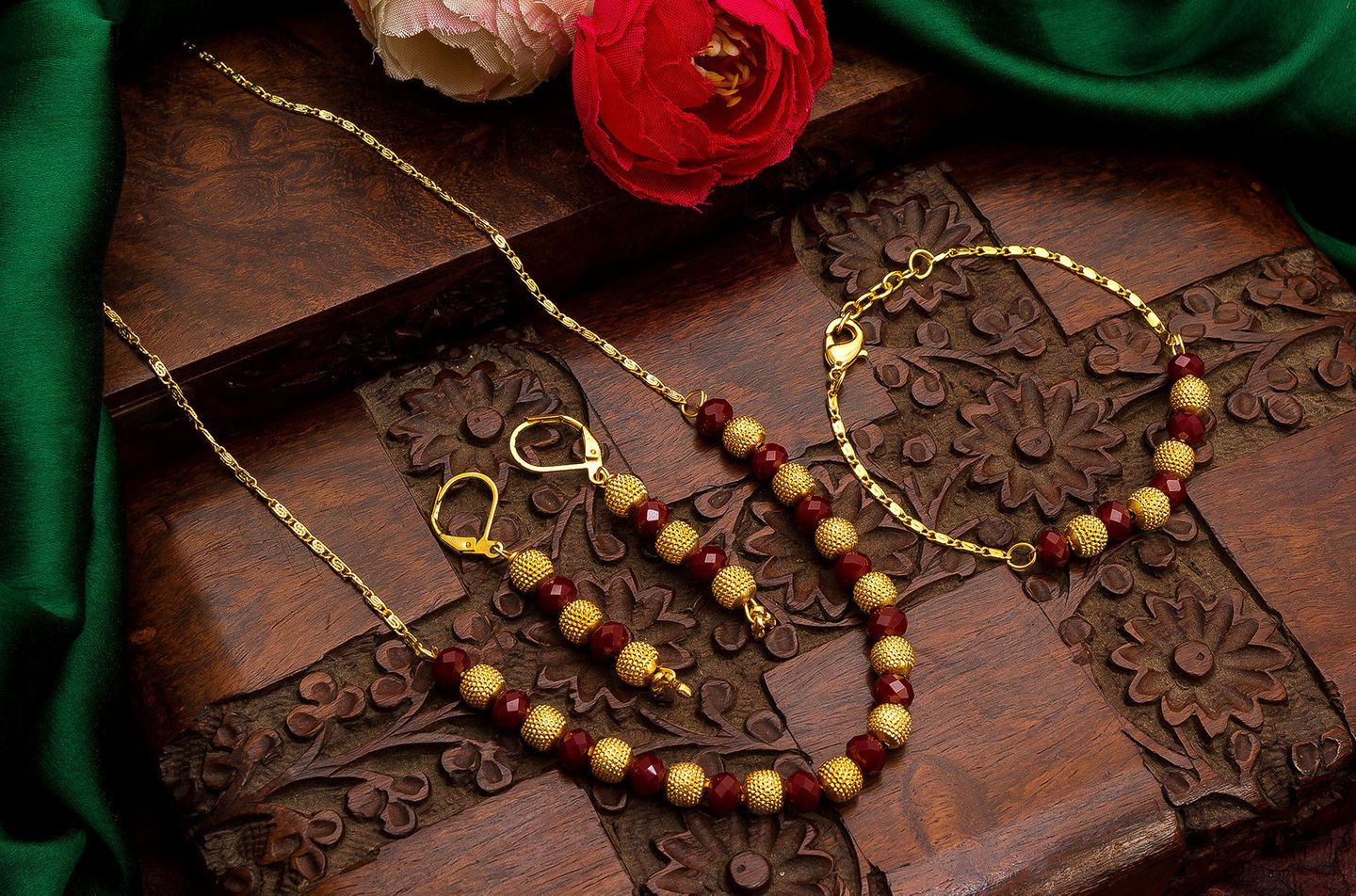 Maroon & Gold Set Necklace/Haram | CODE SP9001