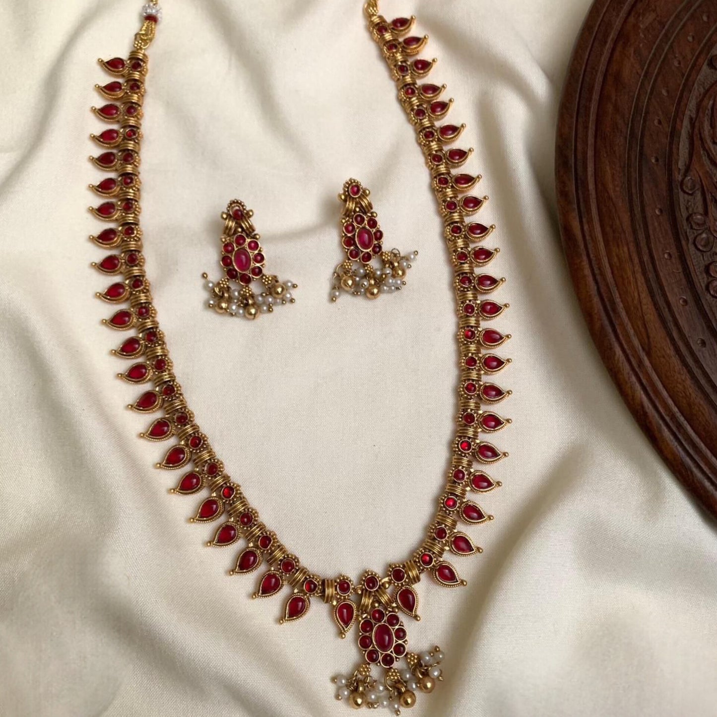 Traditional Ruby Green Temple Necklace Set | South Indian Imitation Jewellery I CODE NK2800