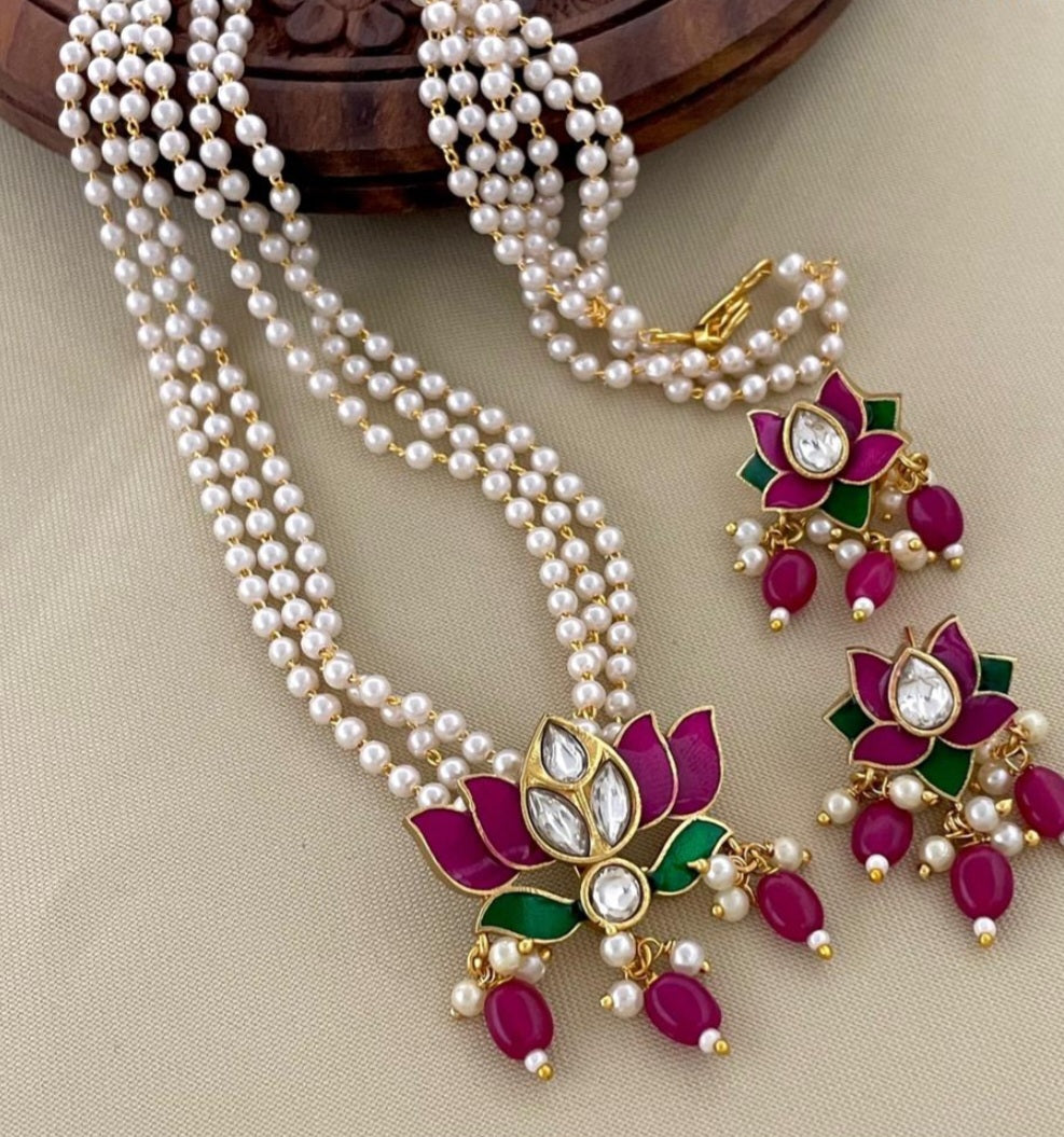 Pearl Lotus Haram set