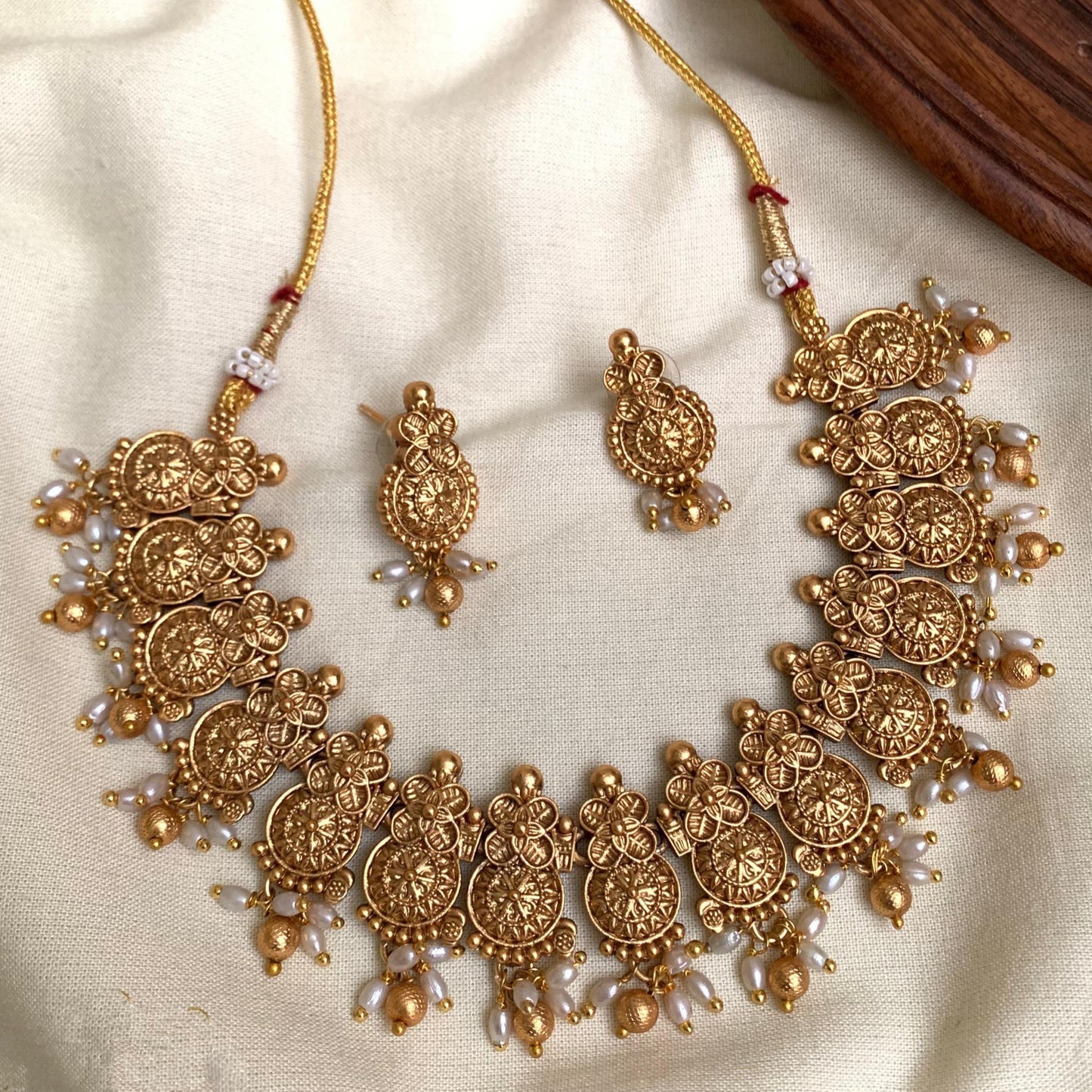 The Traditional Blossom Antique Gold Finish Pearl Necklace Set