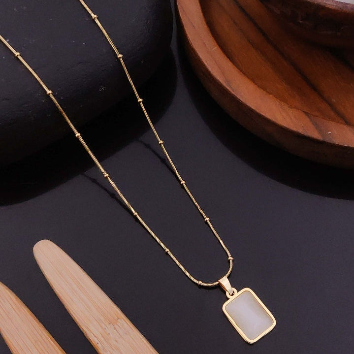 Minimal Pearl Panel Pendant Chain – Elegant Daily Wear : Code: 1001