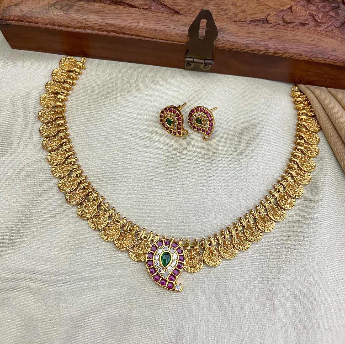Goddess Lakshmi Coin Necklace Set with Emerald Green Accents | JW2 1900