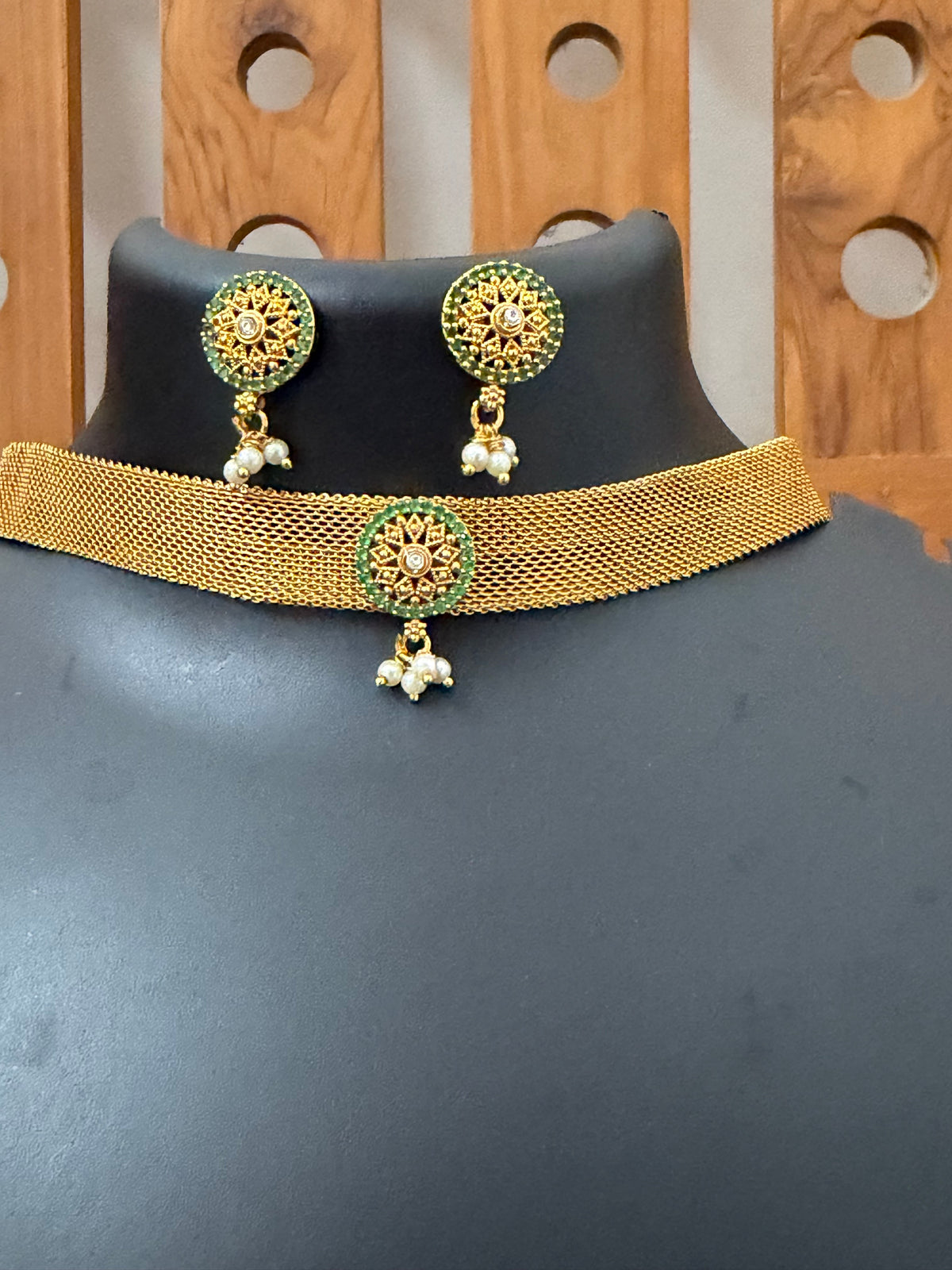 Choker Green Gold replica