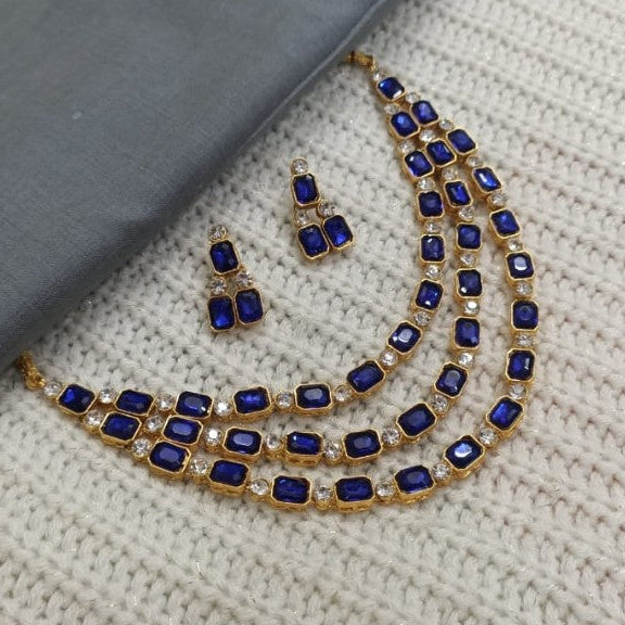 Triple layer chocker/necklace