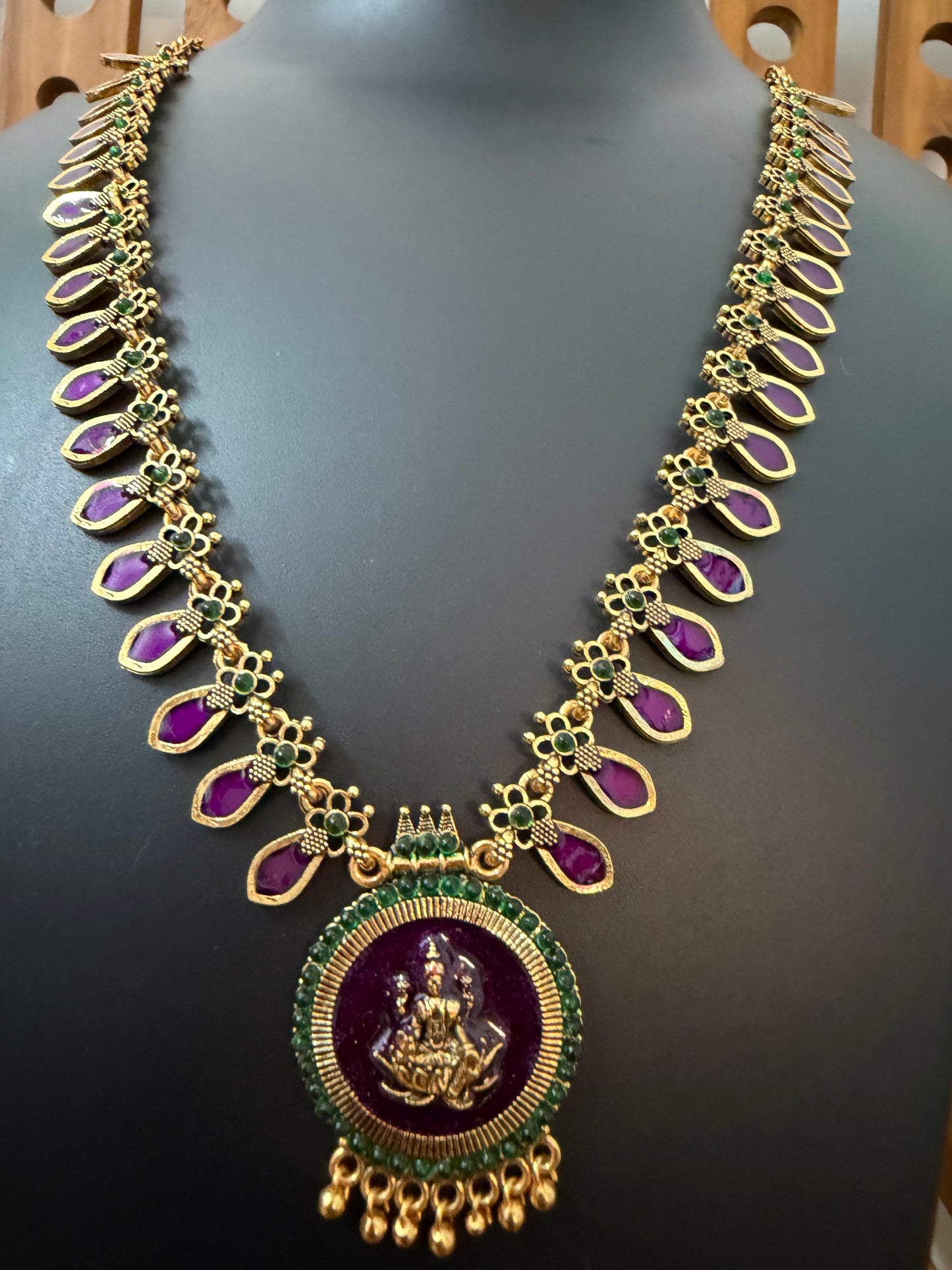 Purple – Lakshmi Mango Mala : Code: MJ1590
