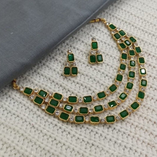 Triple layer chocker/necklace
