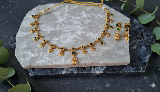 Antique Gold Finish Necklace Set