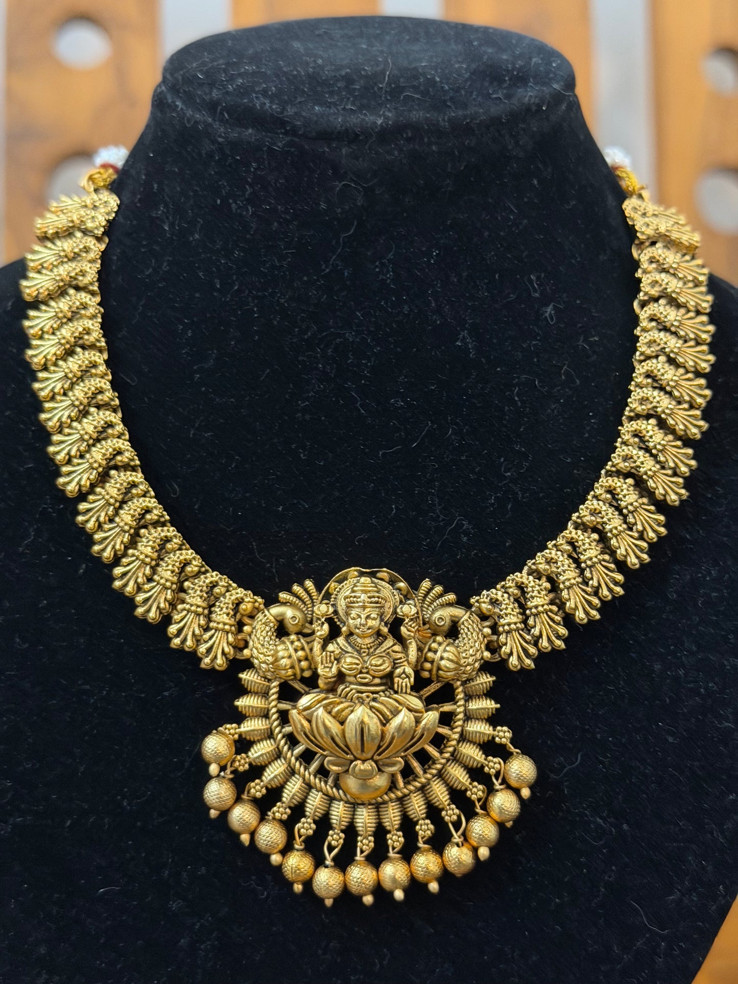 Premium Lakshmi Necklace set with Jhumka