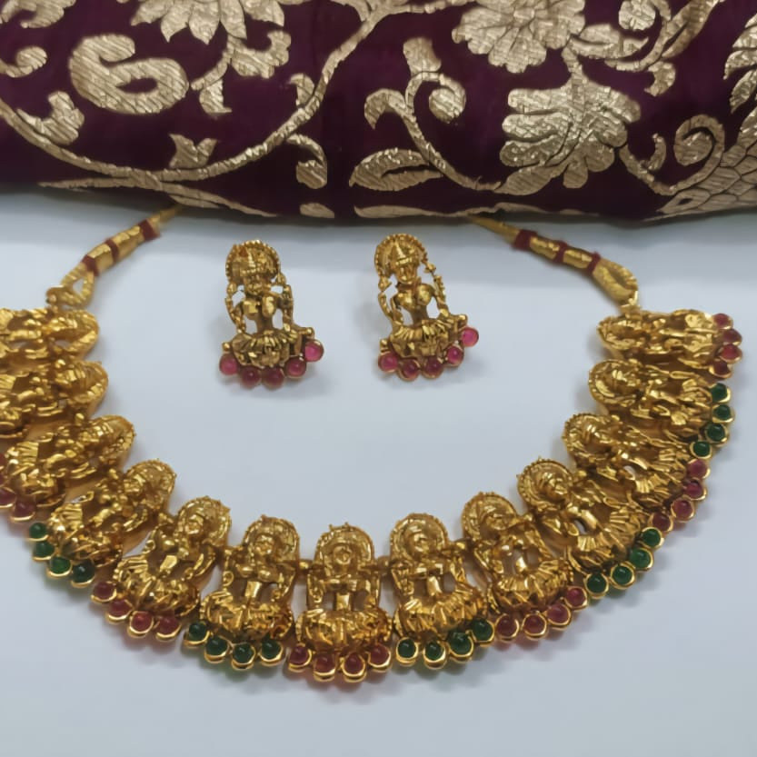 Lakshmi Style Simple  Necklace
