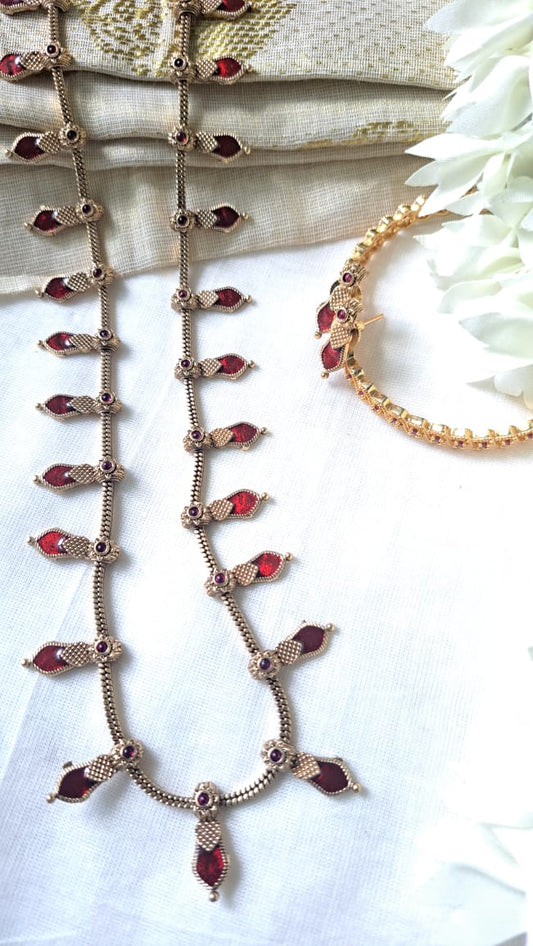 RED NAGAPADAM LONG CHAIN WITH STUD
