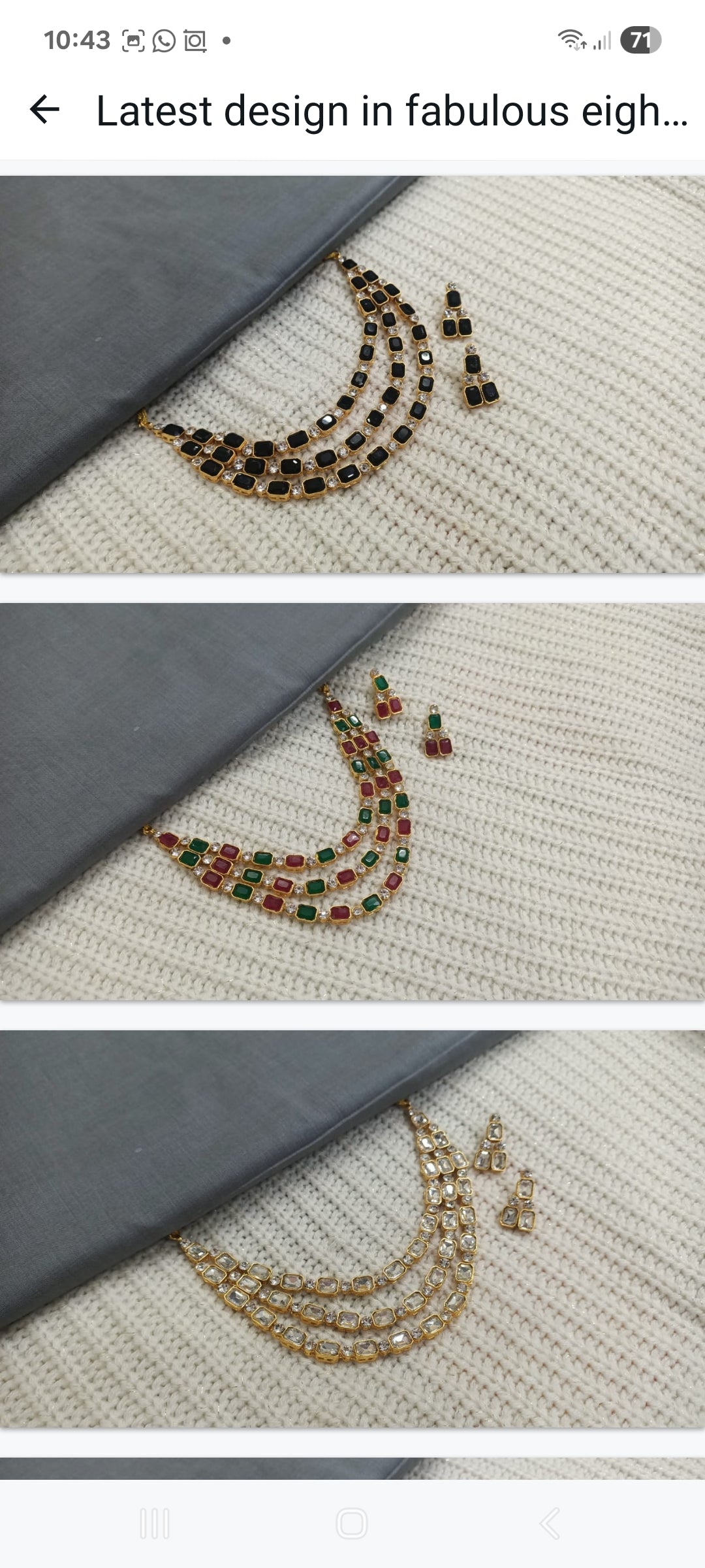 Double layer chocker with glass stones