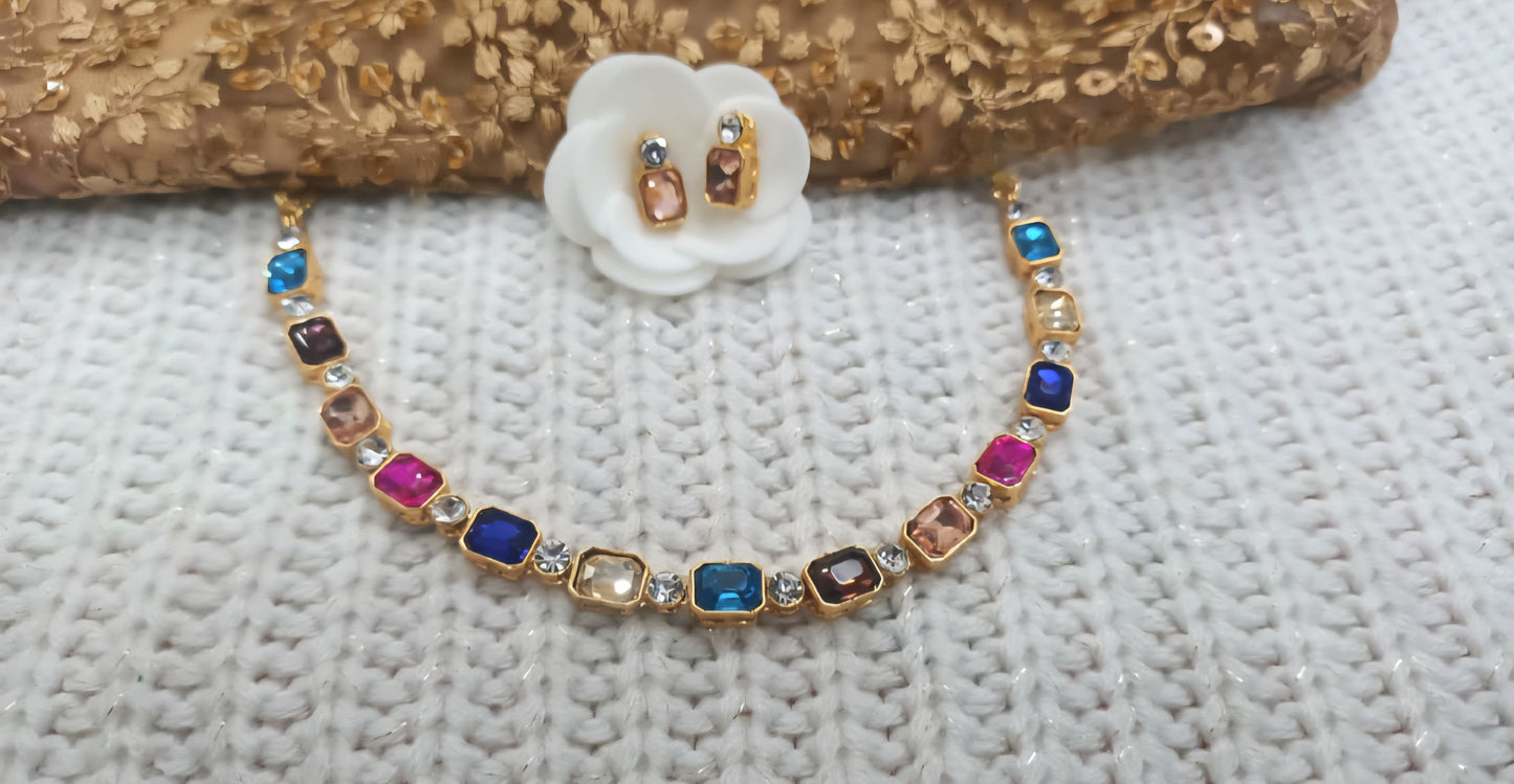 Single layer glass stone Adjustable choker/necklace