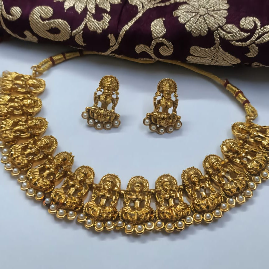 Lakshmi Style Simple  Necklace