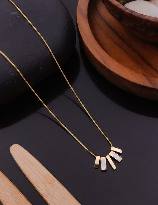 Gold Bar Pendant Chain for Everyday Elegance: Code SP1210
