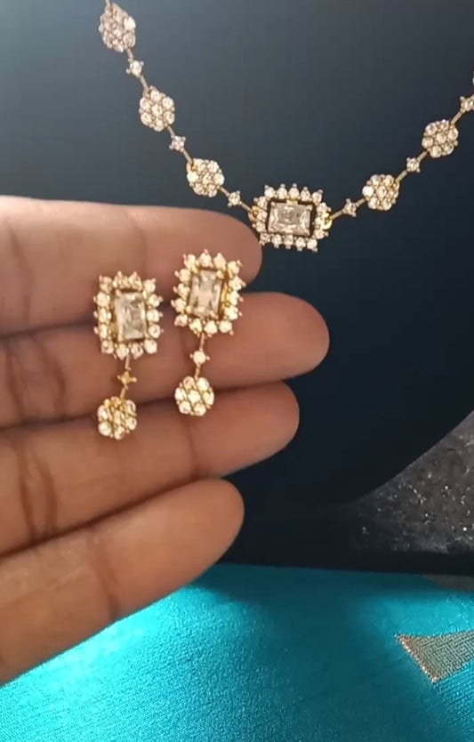 5in1 necklace set